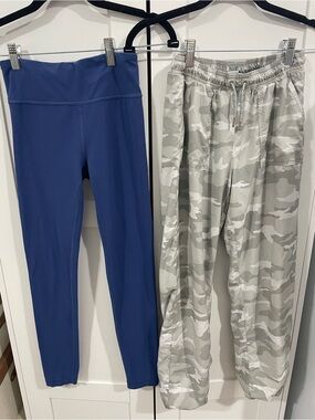 Athleta 2 Pairs Girls Activewear Sz 12 Pants Blue & Camo Excellent Condition